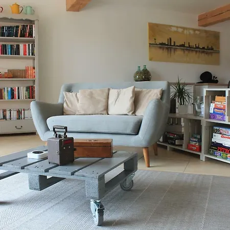 Saint Alary ゲストハウス 4*