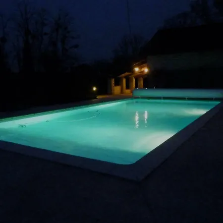 ゲストハウス Saint Alary 4*