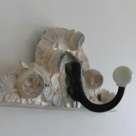 ゲストハウス Saint Alary 4*